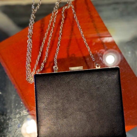 Natasha Couture Box Clutch Purse - Picture 3 of 6